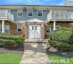 Primary Photo - 5 A Hemlock Dr