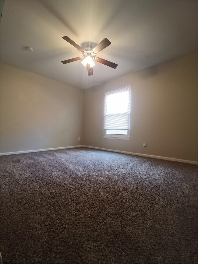 Foto del edificio - 3403 Campbell St