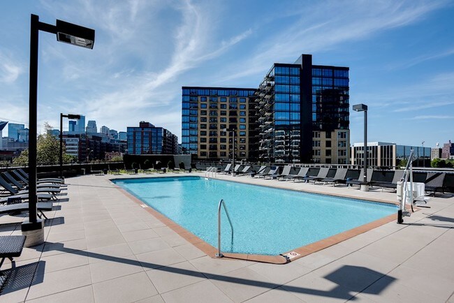 Outdoor pool and hot tub - 1240 S 2nd St