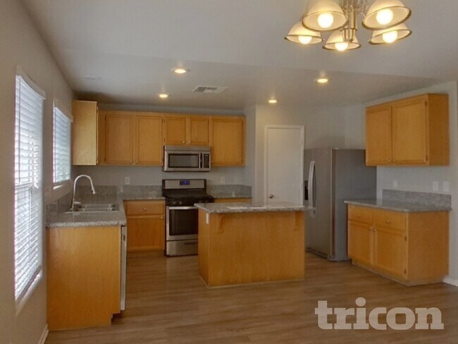 Foto del edificio - 1227 Golden Apple St