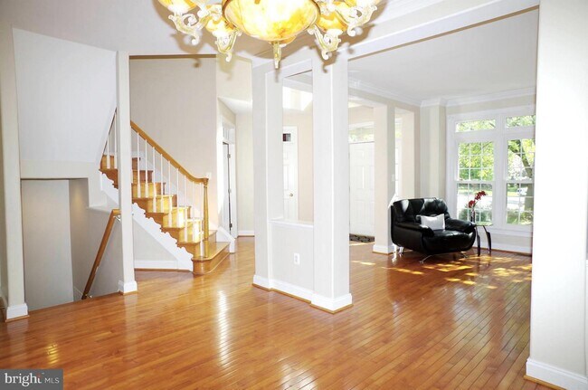 Foto del edificio - 8039 N Park St