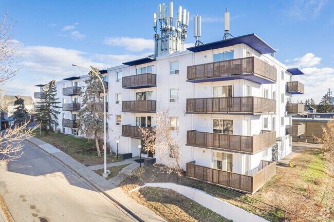Photo du bâtiment - White Plains Manor Apartments