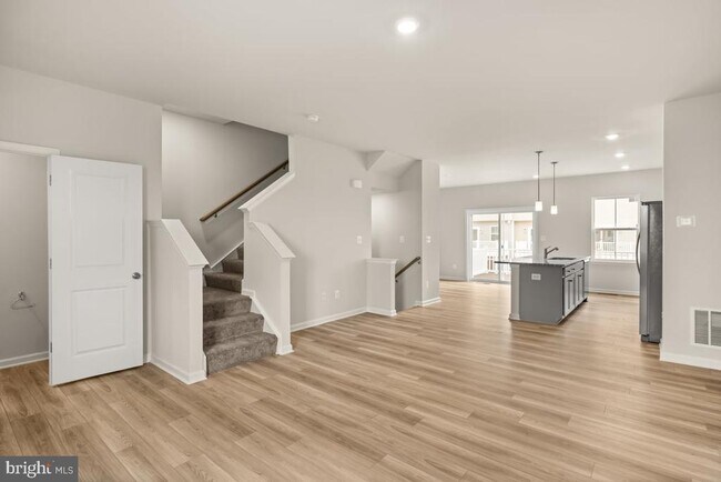 Foto del edificio - 1357 Cedar Vly Rd