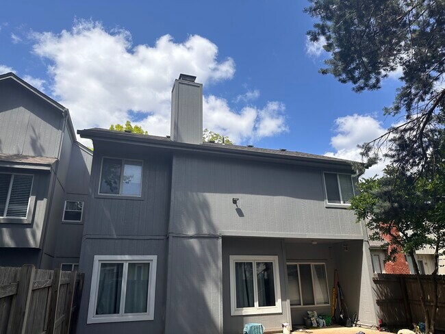 patio trasero - 8323 W 120th Ter