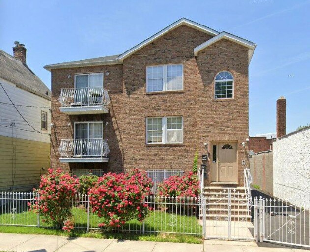 Front of Home - 273 S 9th St