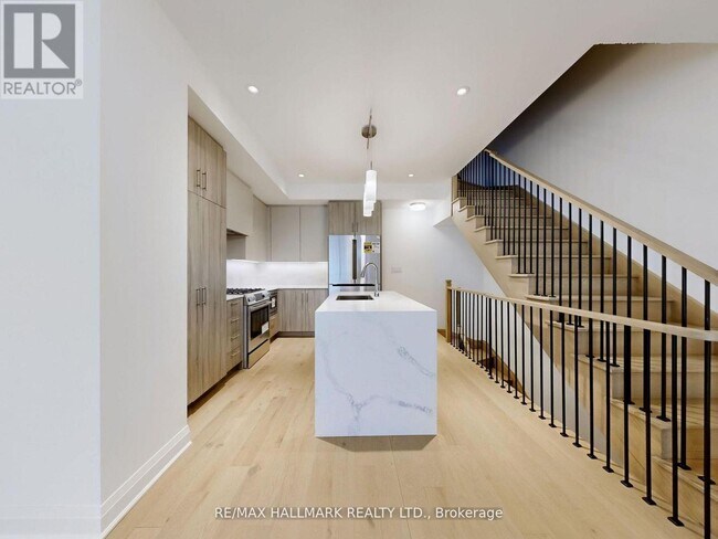 Photo du bâtiment - 126 Alton Cres