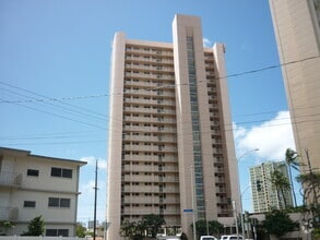 Building Photo - 2439 Kapiolani Blvd