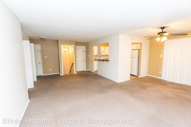 Building Photo - 953 High Meadow Dr