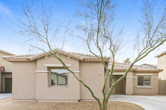 Building Photo - 4945 W Fawn Dr