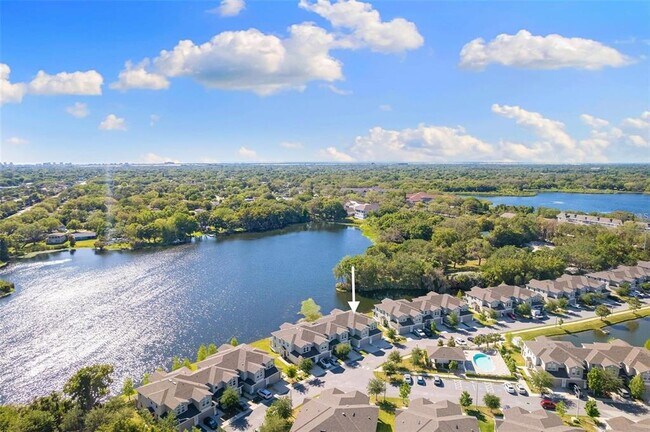 Foto del edificio - 1936 Lake Ridge Blvd