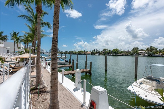 Foto del edificio - REGATTA AT INDIAN CREEK