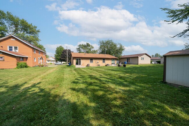 Foto del edificio - 713-715 N Grant St