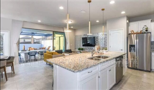 Building Photo - 8821 Corcovado Dr