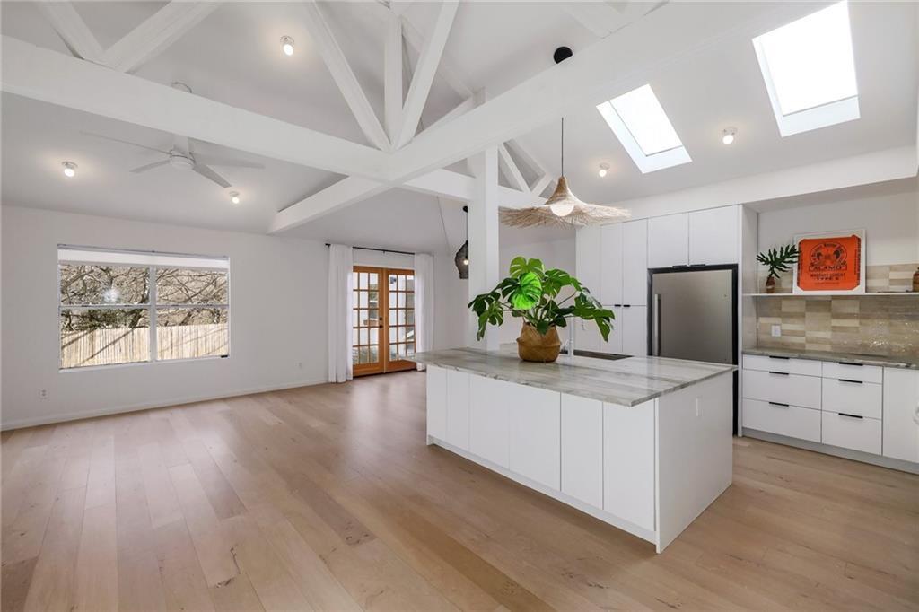 Foto principal - 5802 Walnut Hollow Cove