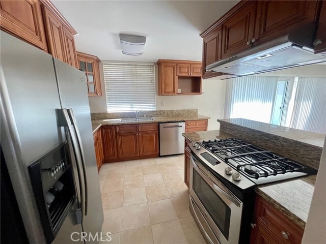 Building Photo - 15702 Del Prado Dr