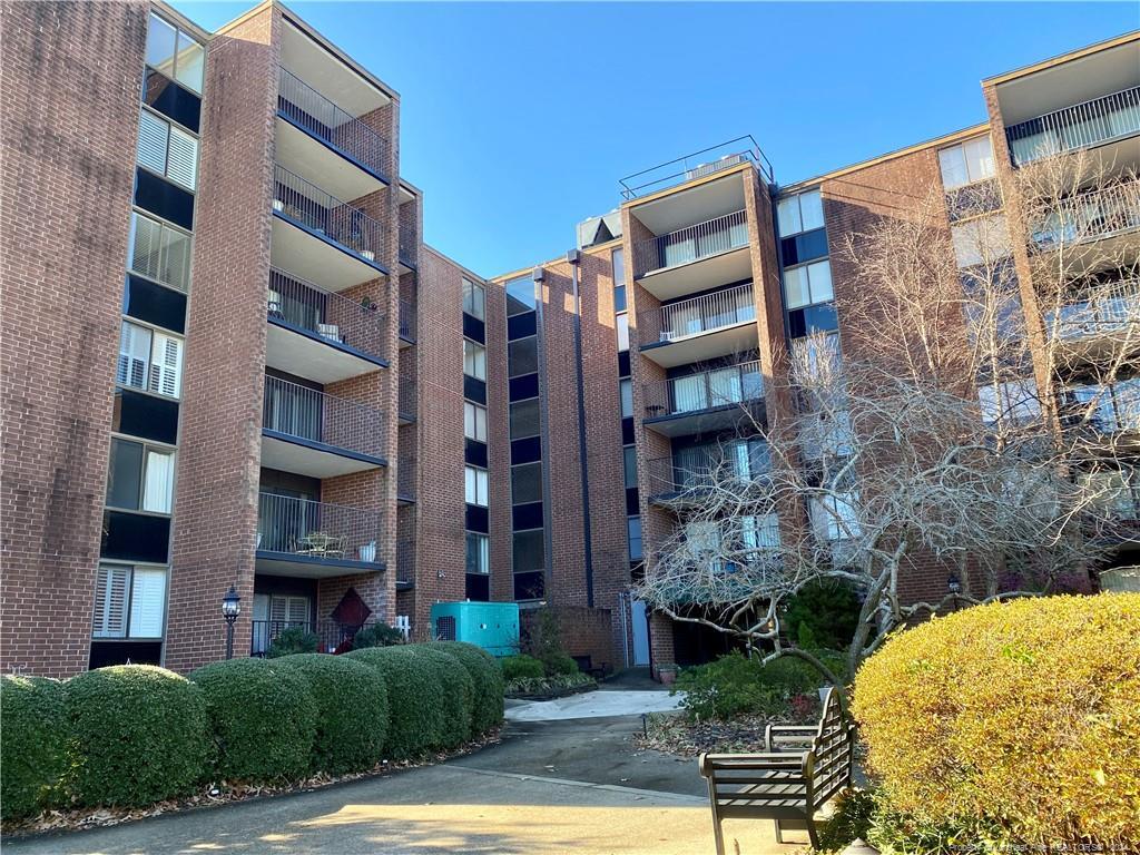 Foto principal - 1100 Clarendon St