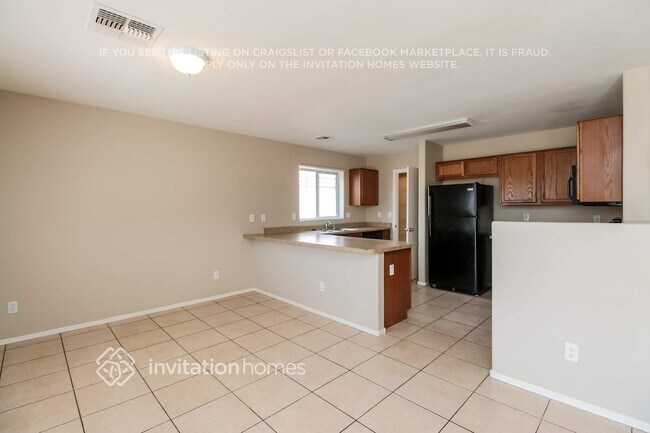 Foto del edificio - 3417 W Wayland Dr