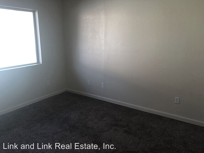 Building Photo - 2 br, 1 bath House - 4059 Mendes Lane Unit B