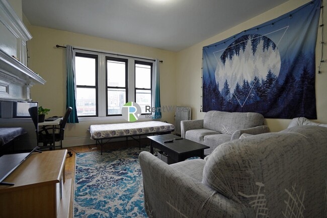 Foto del edificio - 1212 Commonwealth Ave