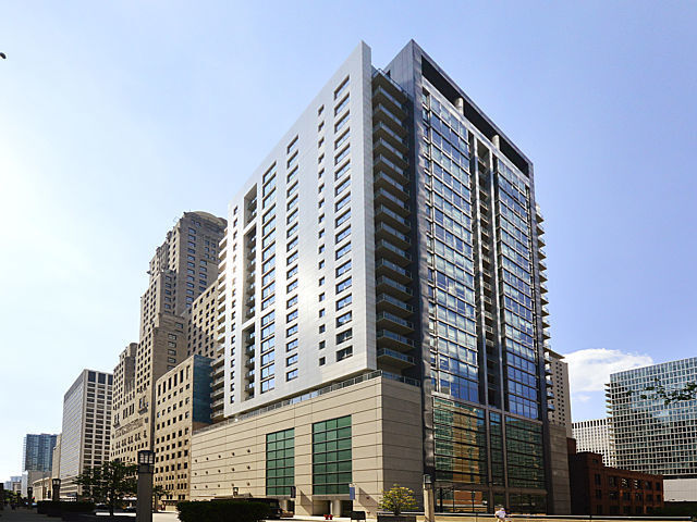 Foto principal - 160 E Illinois St