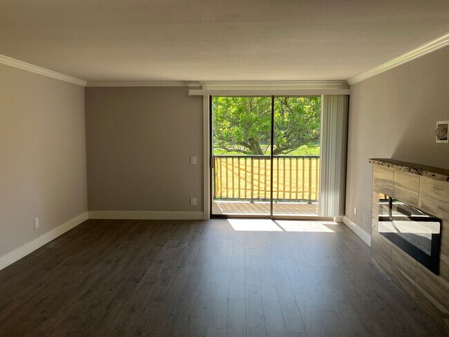 Foto del edificio - Fully Renovated Redmond 1 Bedroom