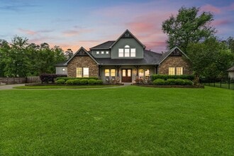 Building Photo - 5006 Newport Ct