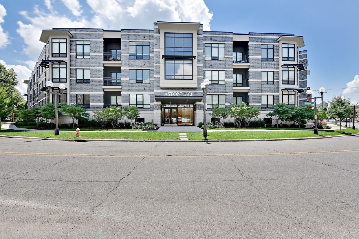 Aston Place Apartments Columbus Oh Apartments Com