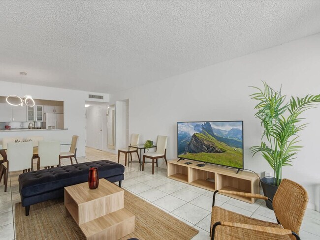 Foto del edificio - 3725 S Ocean Dr