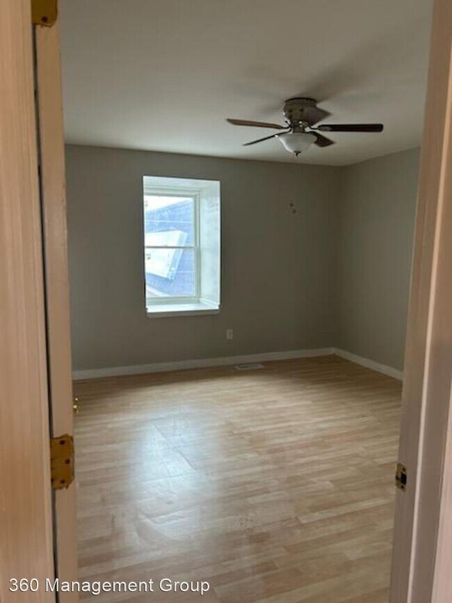 Building Photo - 2 br, 1 bath House - 105 Burley Way