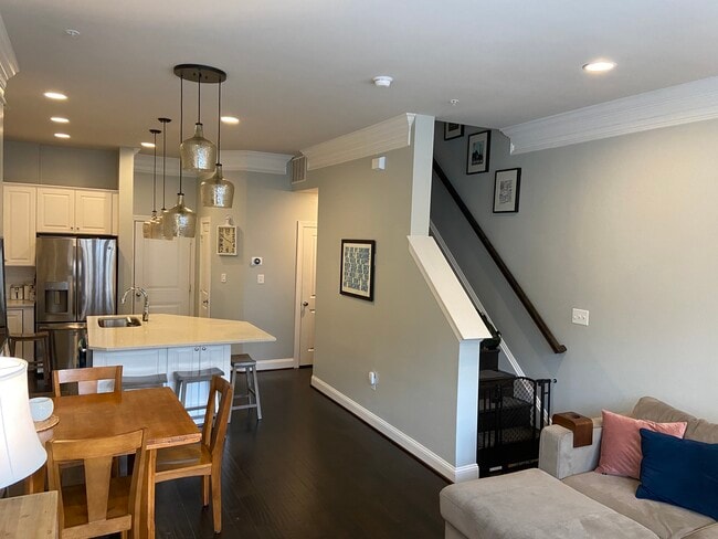 Main Floor Entrance - 1326 S Rolfe St