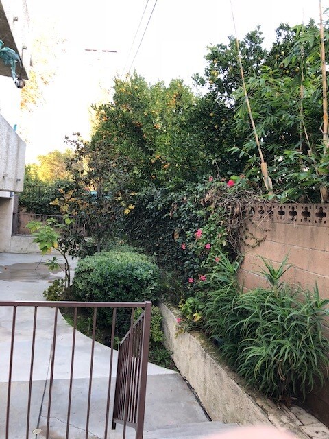 Foto del edificio - 5206 Norwich Ave