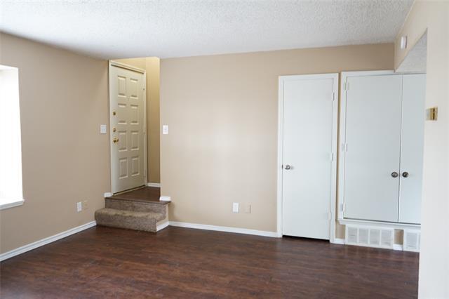 Building Photo - 1801 Parker Rd