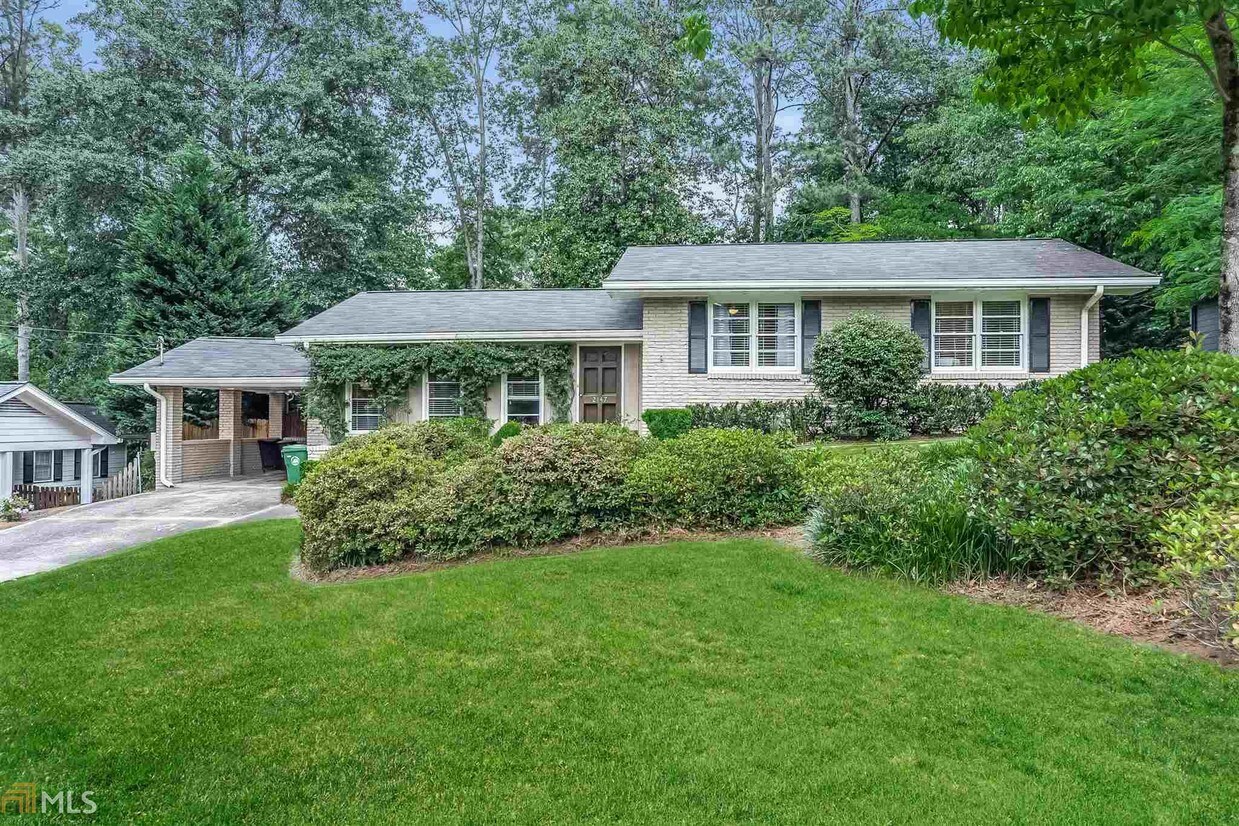 2147 Allaire Ln NE, Atlanta, GA 30345 House for Rent in Atlanta, GA
