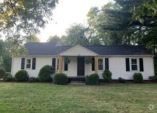 Building Photo - 3750 S Snoddy Rd