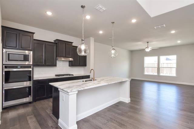 Foto del edificio - 5501 Crestview Dr