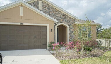 Building Photo - 16370 Hyde Manor Dr