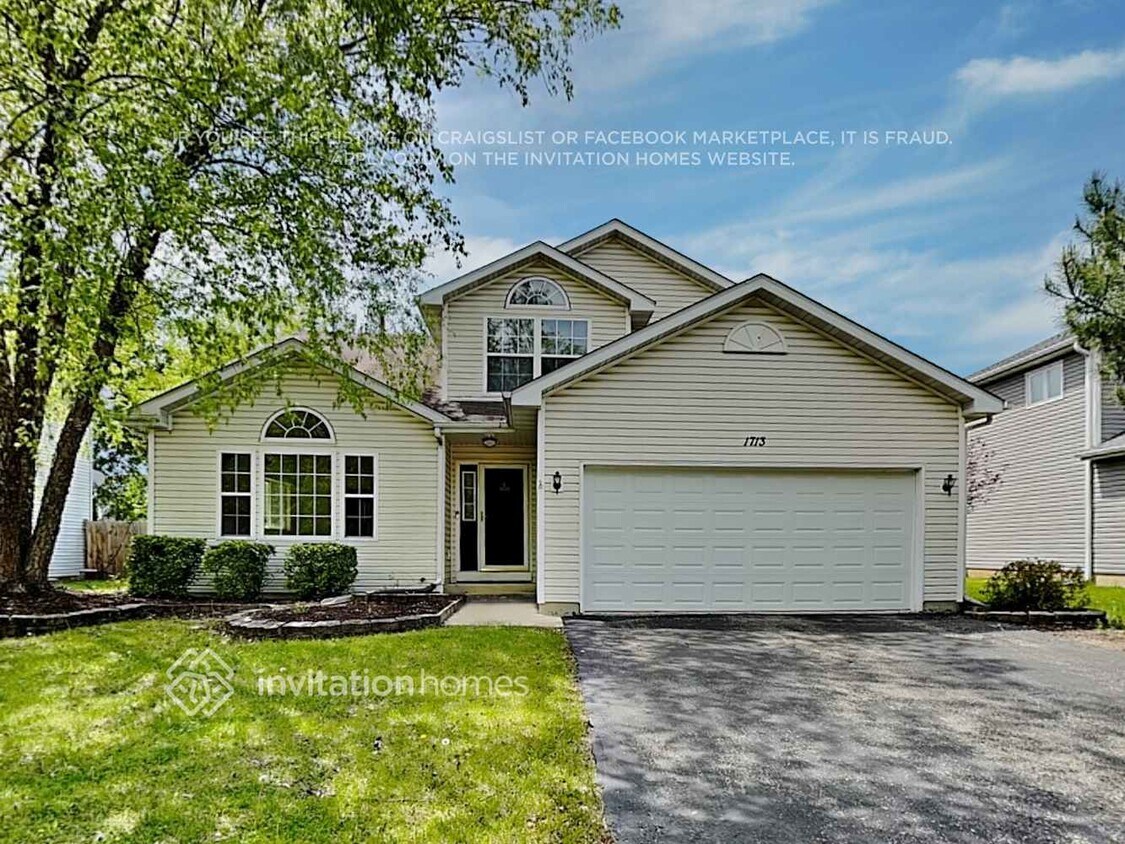 Primary Photo - 1713 Wake Island Dr