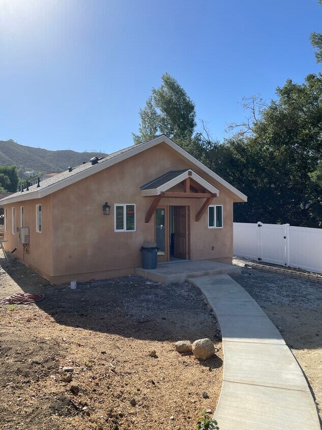 926 Tupelo Wood Ct, Thousand Oaks, CA 91320 House Rental in Thousand