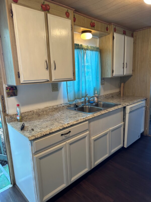 Foto principal - 1732 Cherokee Rd