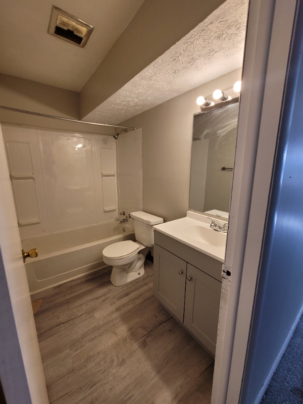 Foto del edificio - 1819 Miles Ave NW