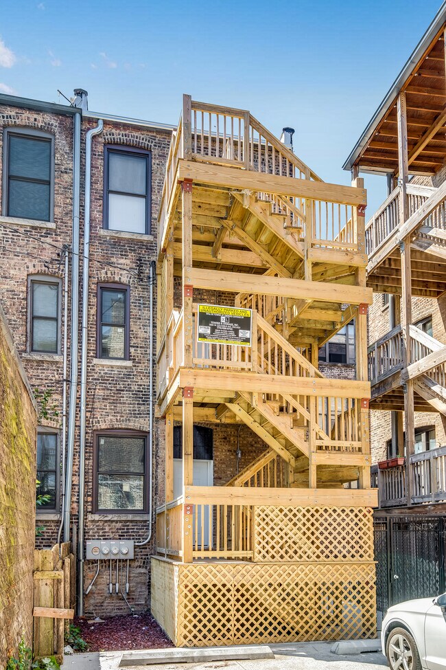 Foto del edificio - 5407 S Harper Ave