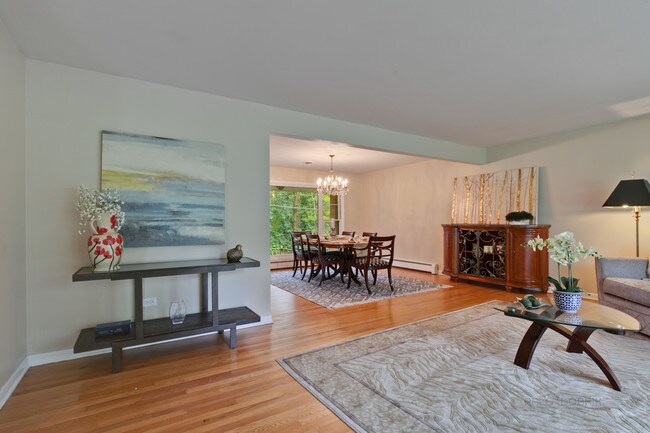 Foto del edificio - 1172 Timber Ln