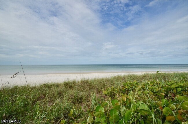 Building Photo - 10851 Gulf Shore Dr