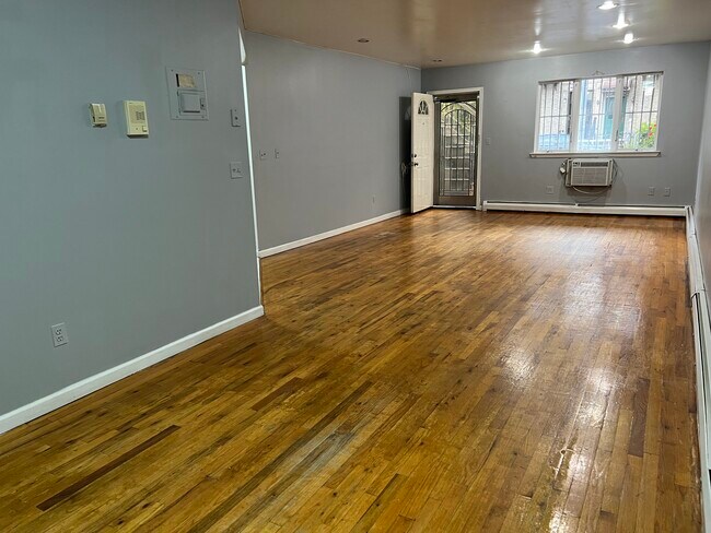 Building Photo - 1761 63rd St