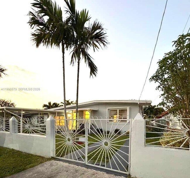 Foto del edificio - 6339 SW 32nd St