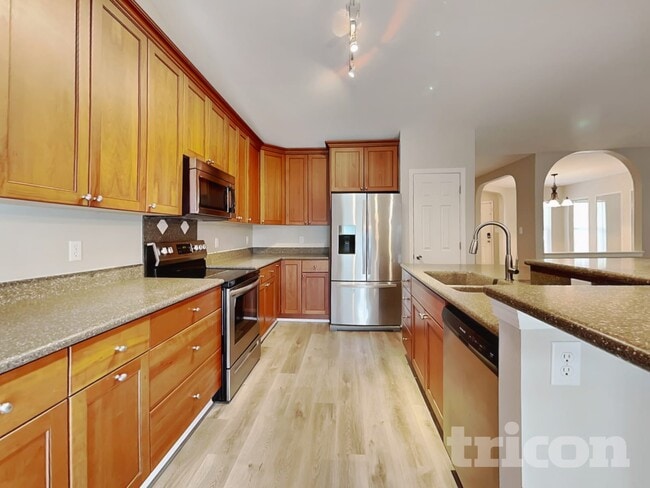 Building Photo - 3009 Softwind Dr