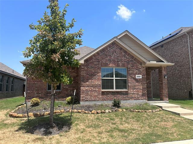 Building Photo - 2337 Copal Dr