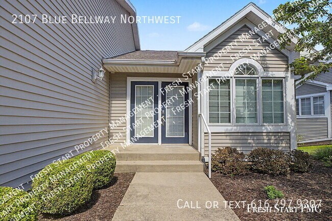 Foto del edificio - 2107 Blue Bell Way