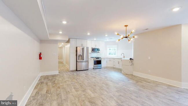 Foto del edificio - 3001 11th St NW