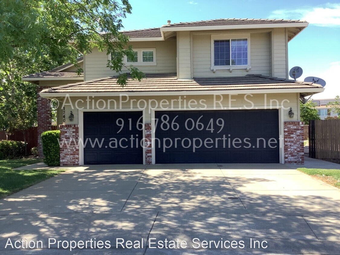 Foto principal - 4 br, 3 bath House - 1740 El Camino Verde